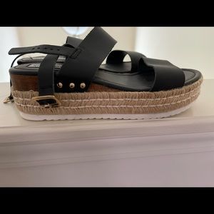 Steve Madden platform sandals